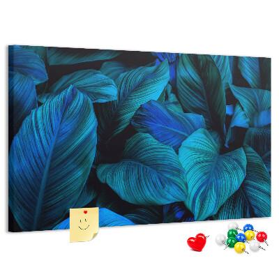 Tablero de anuncios hojas de color azul intenso
