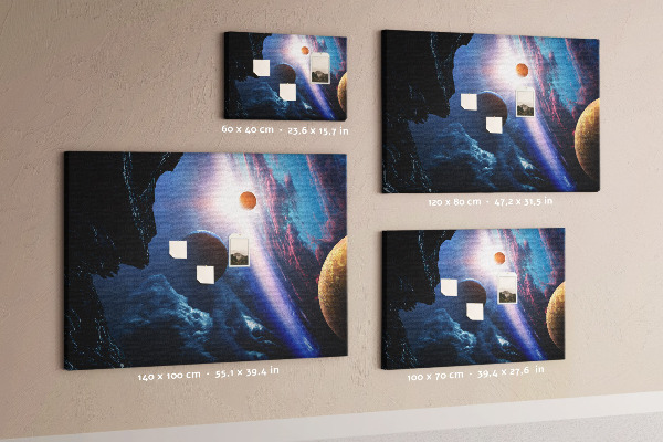 Tablero de anuncios con diseño de paisaje espacial de planetas y nubes