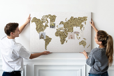 Tablero de corcho decorado mapa del mundo dorado sobre fondo blanco