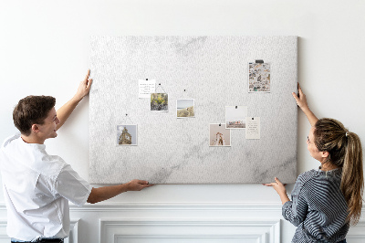 Tablero de corcho decorado con diseño elegante para oficinas en mármol