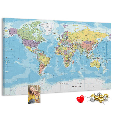 Tablero de anuncios mapa del mundo con los continentes coloreados