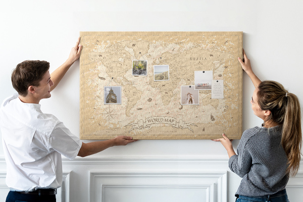 Tablero de anuncios mapa del mundo antiguo con detalles geográficos