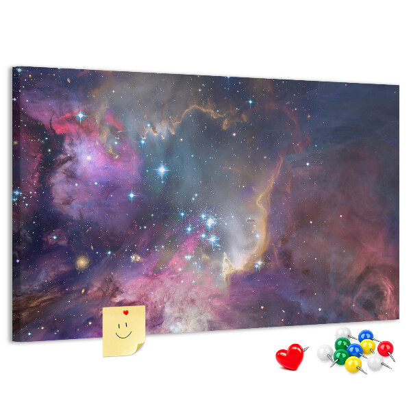 Tablero de corcho decorado con diseño de paisaje espacial de estrellas y nebulosas