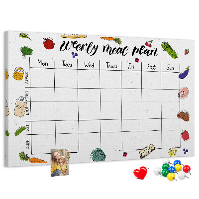 Tablero de corcho decorado para organizar el plan de comidas semanal