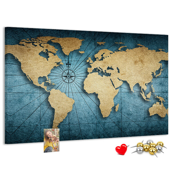 Pizarra de corcho diseño de mapa del mundo antiguo con brújula