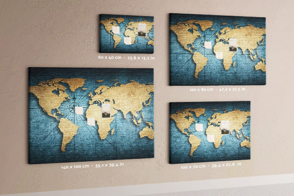 Pizarra de corcho diseño de mapa del mundo antiguo con brújula