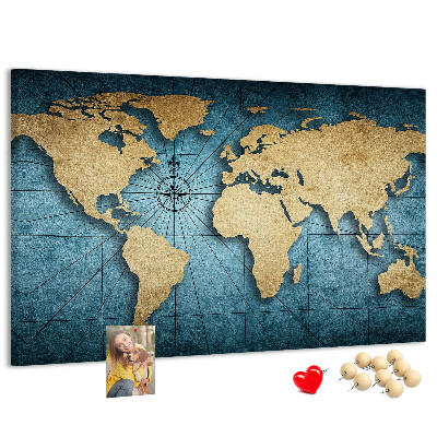Pizarra de corcho diseño de mapa del mundo antiguo con brújula