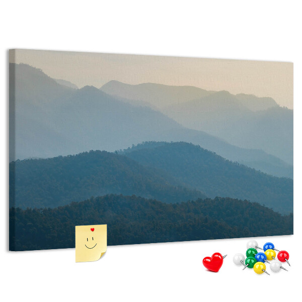 Tablero de corcho decorativo con diseño de paisaje de montaña en tonos delicados