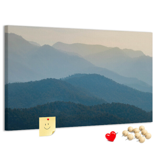 Tablero de corcho decorativo con diseño de paisaje de montaña en tonos delicados