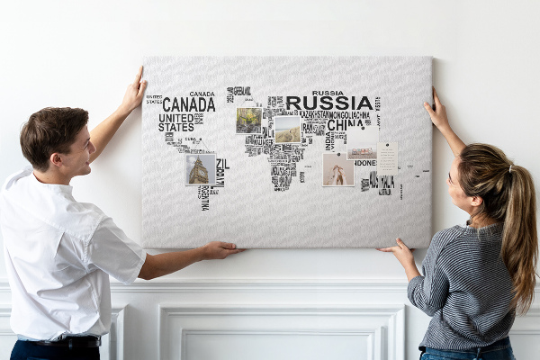 Tablero de anuncios mapa del mundo con nombres de países