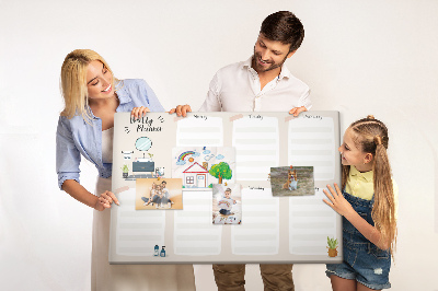 Tablero de corcho decorado agenda semanal con diseño minimalista