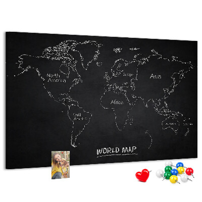 Pizarra de corcho con diseño de mapa del mundo sobre fondo negro