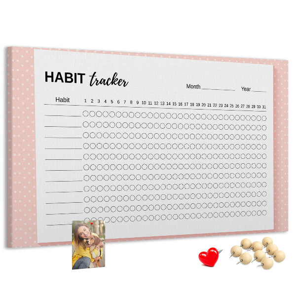 Pizarra de corcho para seguimiento de hábitos con fondos de colores