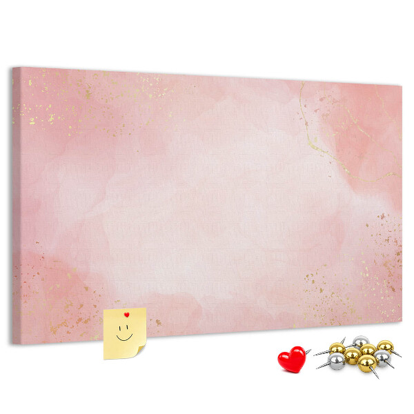Pizarra de corcho con fondo rosa y delicados detalles dorados