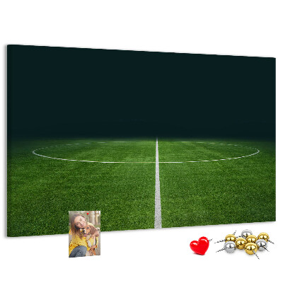Tablero de anuncios con diseño de campo de fútbol con líneas y césped