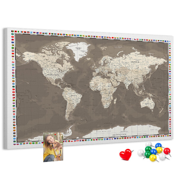 Tablero de anuncios mapa del mundo con banderas de países