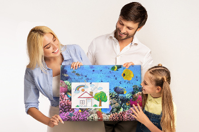 Pizarra de corcho con diseño de mundo tropical, colores submarinos y peces