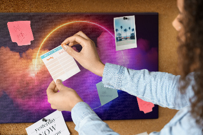 Pizarra de corcho con diseño de nubes coloridas y círculo de neón