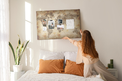 Tablero de anuncios con diseño de mapa del mundo antiguo sobre fondo de lienzo