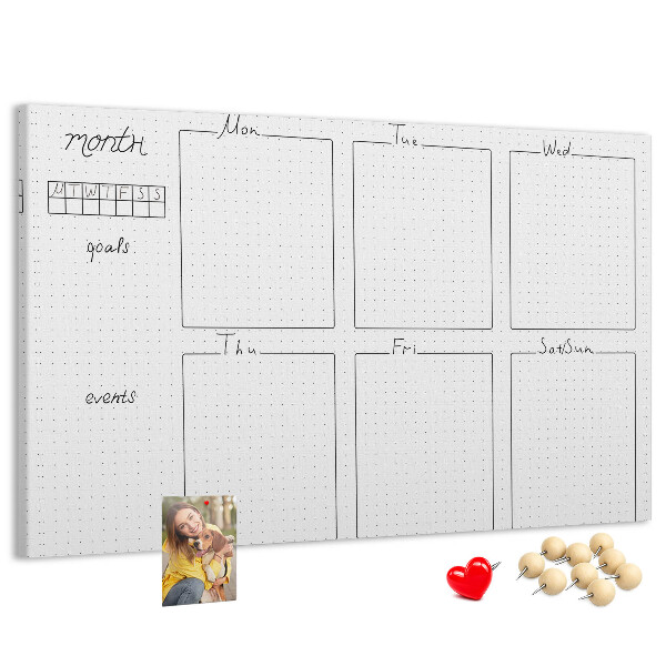 Tablero de corcho decorado con diseño de cuadrícula para organizar el tiempo