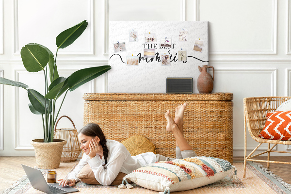 Tablero de corcho decorativo con estilo elegante para tus mejores recuerdos