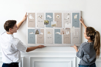 Pizarra de corcho con calendario de ilustraciones de mascotas