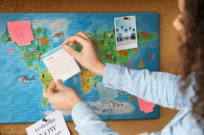 Tablero de anuncios mapa del mundo con ilustraciones de animales