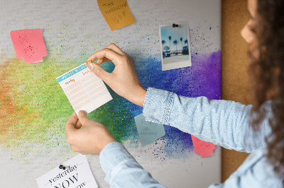 Tablero de corcho decorado con diseño de destellos coloridos en arcoíris