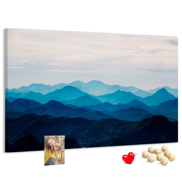 Tablero de corcho decorado diseño de paisaje de montaña en tonos azules