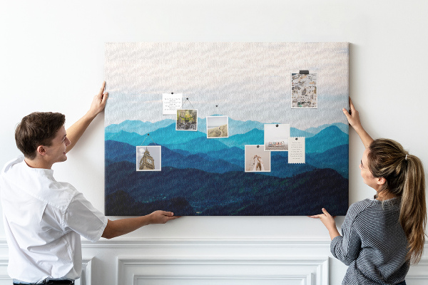 Tablero de corcho decorado diseño de paisaje de montaña en tonos azules