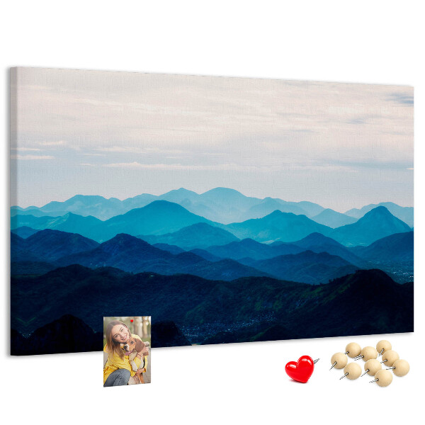 Tablero de corcho decorado diseño de paisaje de montaña en tonos azules