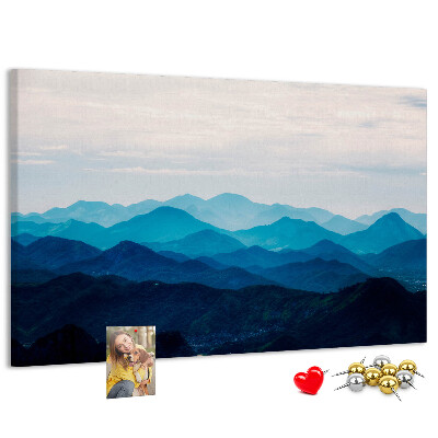 Tablero de corcho decorado diseño de paisaje de montaña en tonos azules