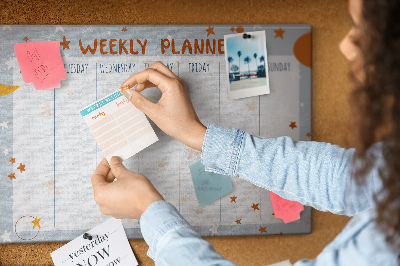 Tablero de anuncios horario semanal cósmico con diseño de estrellas