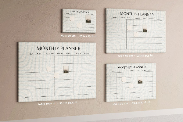 Tablero de corcho decorado agenda mensual con diseño minimalista