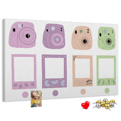 Tablero de anuncios con diseño de cámaras en tonos pastel