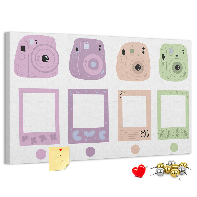 Tablero de anuncios con diseño de cámaras en tonos pastel
