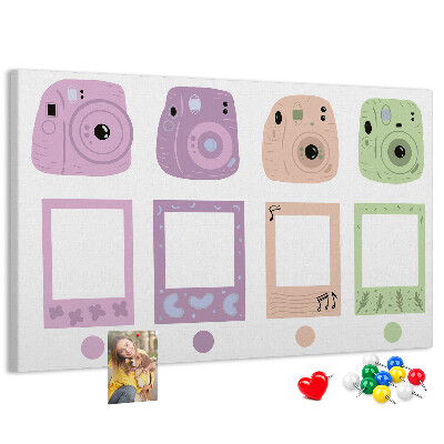 Tablero de anuncios con diseño de cámaras en tonos pastel