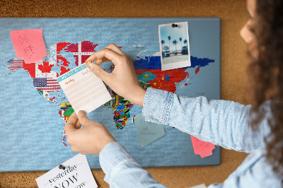 Tablero de corcho decorado mapa del mundo con banderas de países