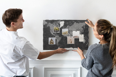 Tablero de anuncios mapa mundial negro con los contornos de los países