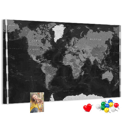 Tablero de anuncios mapa mundial negro con los contornos de los países