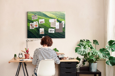 Tablero de anuncios con diseño de ondas verdes y textura de tierra