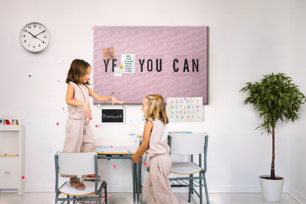 Tablero de corcho decorativo con diseño de pensamiento positivo y motivación