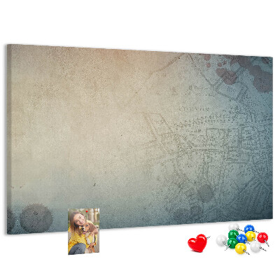 Tablero de corcho decorado mapa antiguo con delicadas manchas