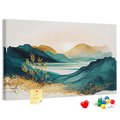 Tablero de corcho decorado Colinas doradas sobre un lago tranquilo.