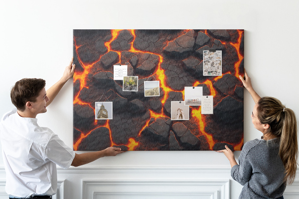 Pizarra de corcho Rocas volcánicas con lava fluyendo