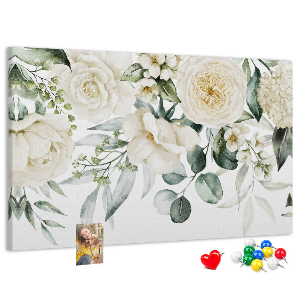 Tablero de corcho decorado con estampado floral en tonos delicados