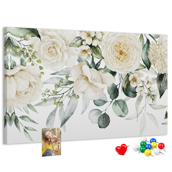 Tablero de corcho decorado con estampado floral en tonos delicados