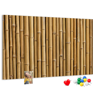 Tablero de anuncios con fondo de madera de bambú natural