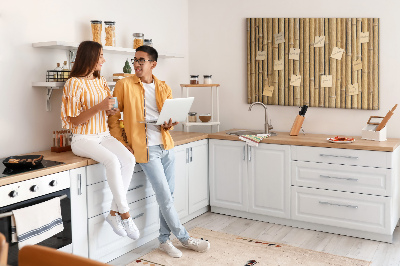 Tablero de anuncios con fondo de madera de bambú natural