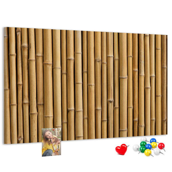 Tablero de anuncios con fondo de madera de bambú natural